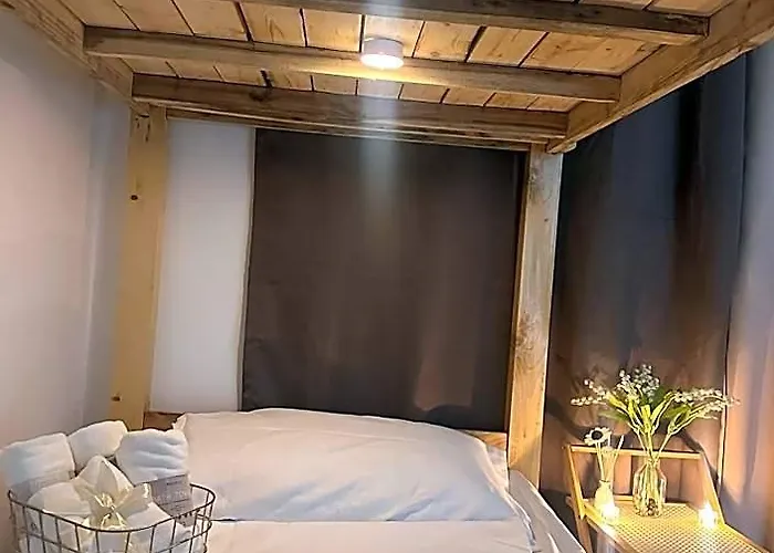 Hotel Mandaluyong Loft Staycation With Pool&wifi&karaoke Manila